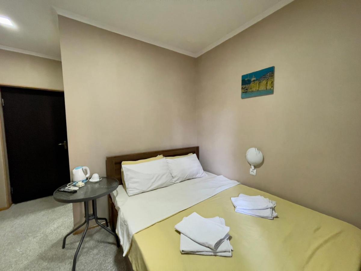 Hotel Maria Tbilisi Exterior photo